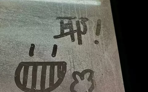 点赞破百的沙雕搞笑文案