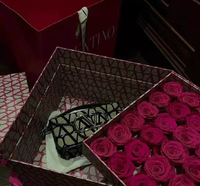 文案 | 你我的缘 仓促的像一场骤雨