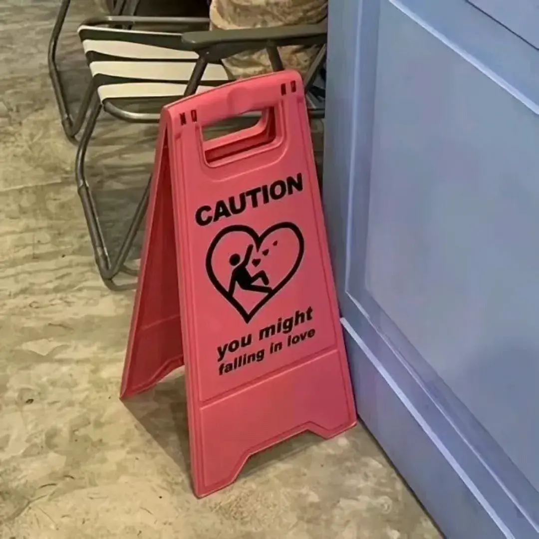 今日文案|小众高级，不烂大街的撩人情话