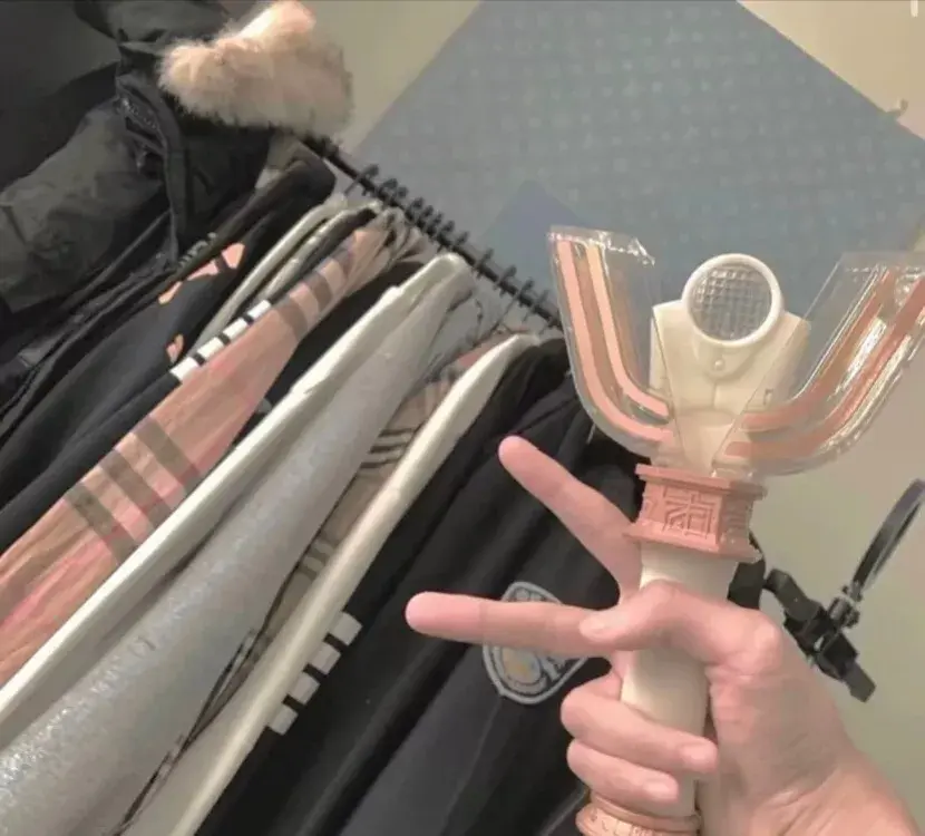 文案|自己强，比什么都强， 要知道，寻找一棵大树好乘凉