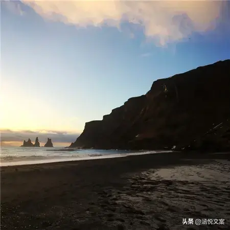 文案|《人民日报》经典封神文案