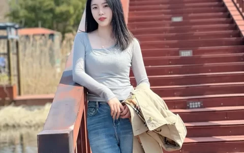 努力，才能遇见更好的自己，成长路上，哲理励志文案