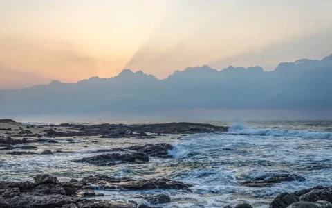 24句小众自由的发圈文案